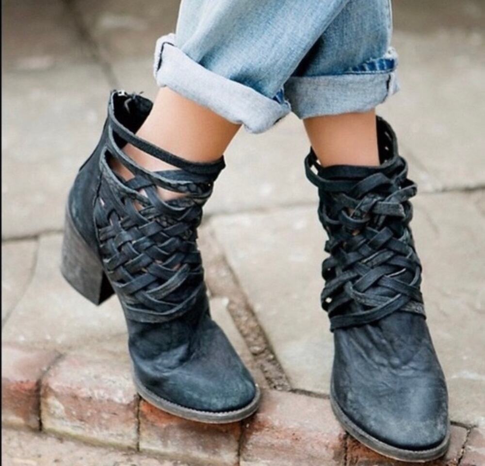 Free People Carrera Black Leather Woven Strappy Ankle Boots Size 9 Heeled
